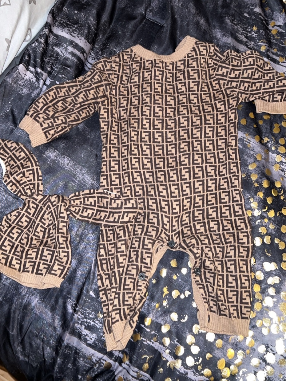 Fendi Kids Monogram Knit Set in Beige and Black